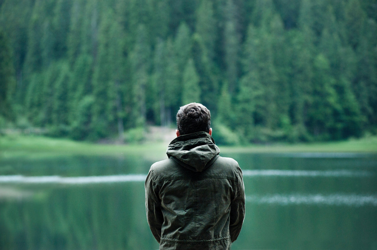 Supporting prostate and urinary health in men