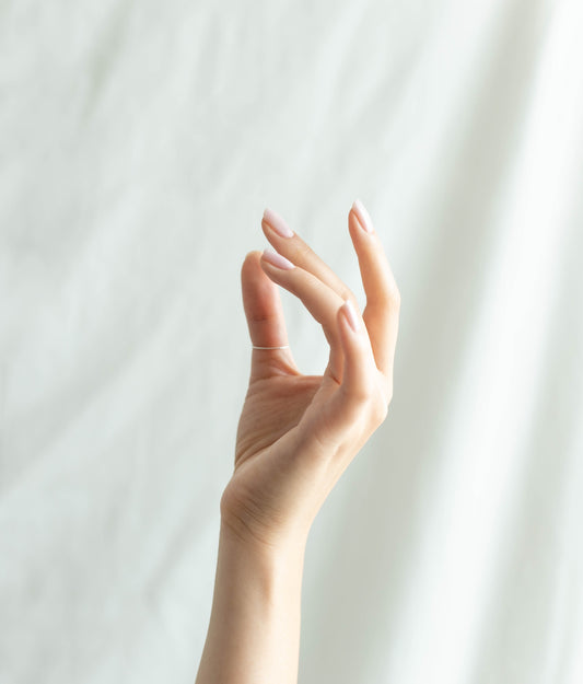 Hand-with-healthy-nails